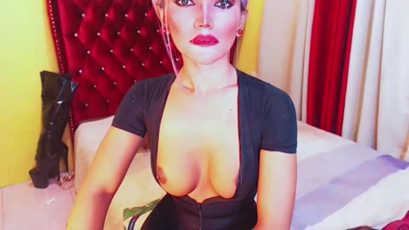 _hailyourqueenx  23-04-2022
